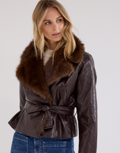 Load image into Gallery viewer, Tramontana Jacket w/ Faux Fur Collar. C1521802
