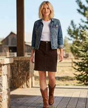 Load image into Gallery viewer, B Young Dasik A Pocket Skirt. 20819521.  Coffee Bean
