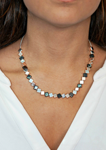 Load image into Gallery viewer, Short Necklace W/ Tri Colour Squares 256
