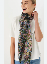 Load image into Gallery viewer, Garcia Floral Scarf
