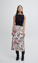Load image into Gallery viewer, Ichi Villy Skirt
